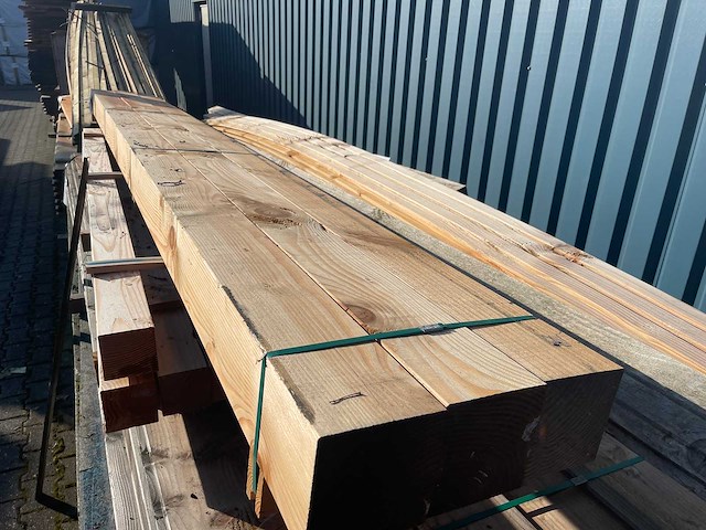 Douglas balken geschaafd 4000x140x140mm (3x) - afbeelding 1 van  3