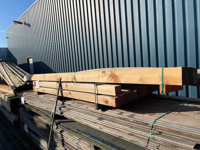 Douglas balken geschaafd 4000x140x140mm (3x) - afbeelding 2 van  3