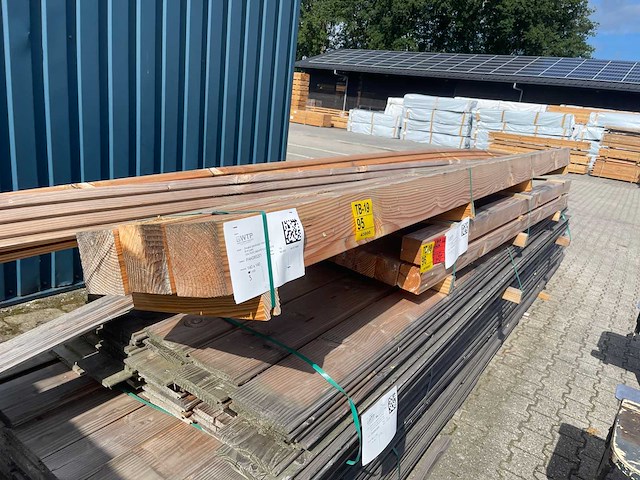 Douglas balken geschaafd 4000x140x140mm (3x) - afbeelding 3 van  3