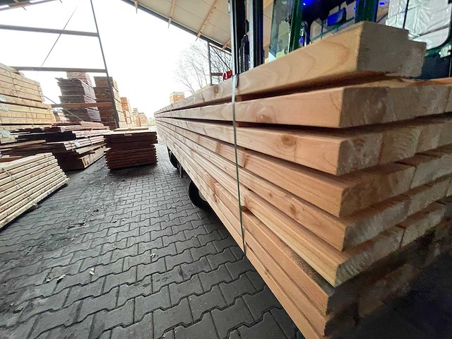 Douglas balken geschaafd 4300x90x40mm (36x) - afbeelding 2 van  4