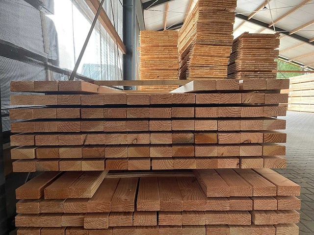 Douglas balken geschaafd 4300x90x40mm (36x) - afbeelding 3 van  3
