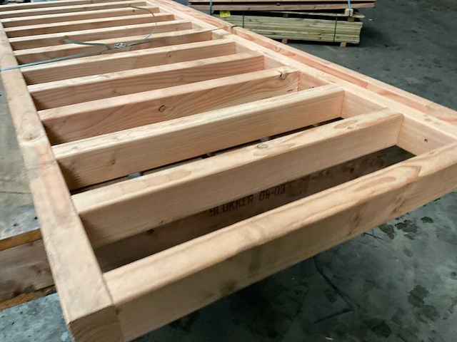 Douglas balustrade - 178x73 cm - afbeelding 7 van  7