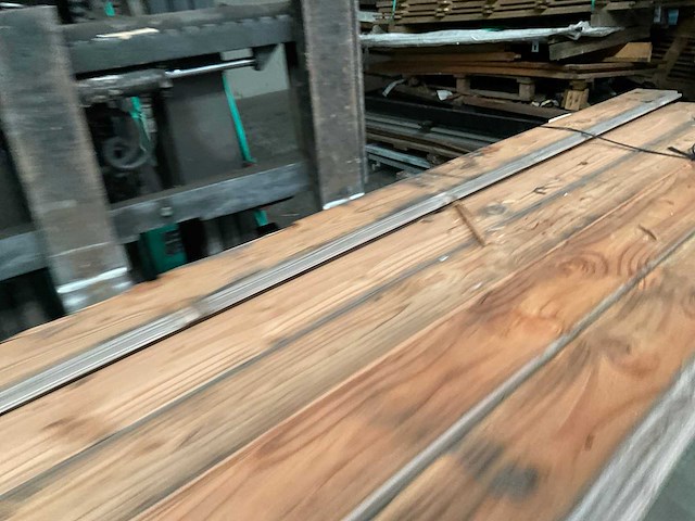 Douglas blokhut profiel plank 149x28 cm (16x) - afbeelding 12 van  16