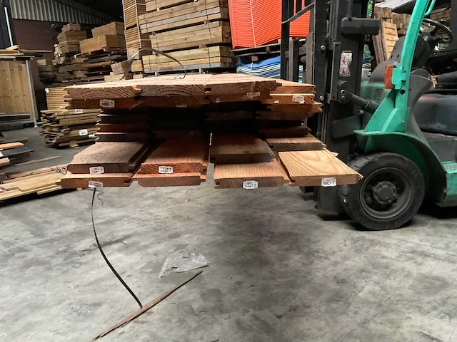 Douglas blokhutprofiel 300-400x18,5x2,8 cm (35x) - afbeelding 9 van  10