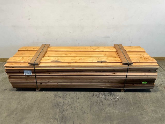 Douglas blokhutprofiel geschaafd 300x19,5x2,8 cm (108x) - afbeelding 1 van  5