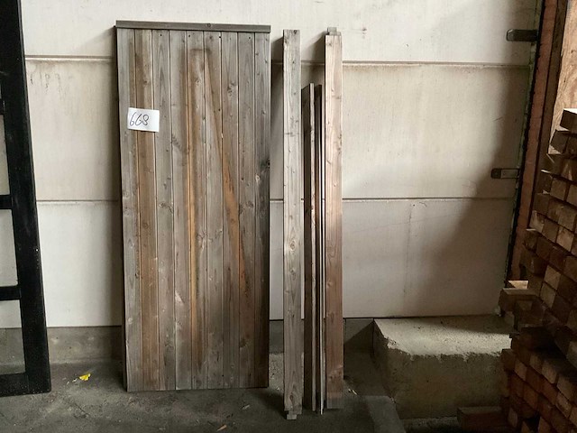 Douglas buitendeur in kozijn 200x76 cm - afbeelding 1 van  3