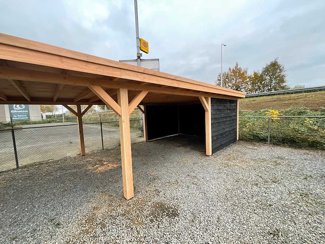 Douglas buitenverblijf met berging - 1800x500x257 cm - afbeelding 5 van  10