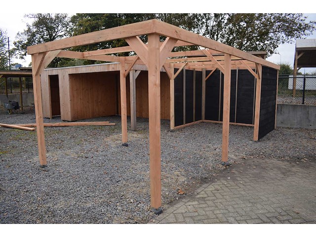 Douglas carport frame met berging - 720x510x235 cm - afbeelding 1 van  12