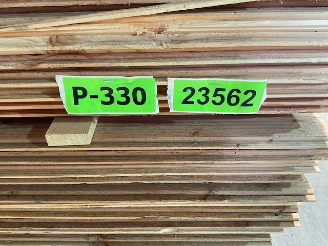 Douglas dakbeschot geschaafd mes en groef - 300x11,6x1,6 cm (120x) - afbeelding 7 van  8