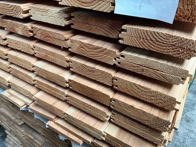 Douglas dakbeschot sponningdeel - 400 cm - 18x145 mm (143x) - afbeelding 2 van  4