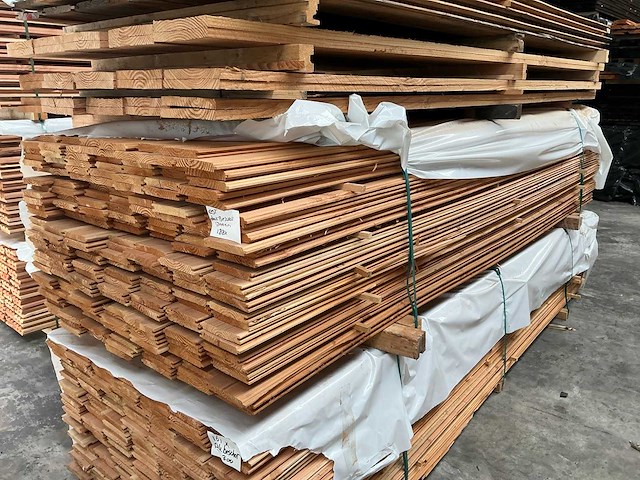 Douglas dakbeschot / sponningdelen - 300 cm - 18x145 mm (188x) - afbeelding 4 van  6