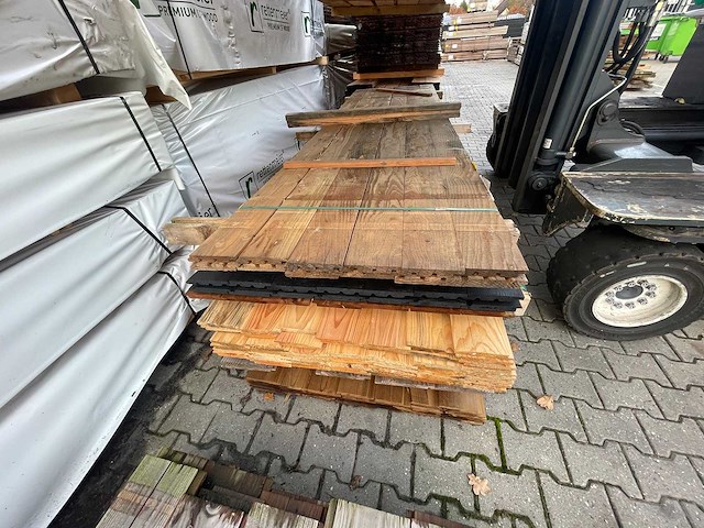 Douglas design- triple- deens profiel 3000x140x20mm (12x) - afbeelding 1 van  3