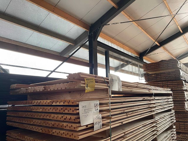 Douglas design- triple- deens profiel 3000x142x18mm (20x) - afbeelding 4 van  4
