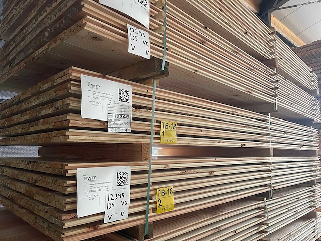 Douglas design- triple- deens profiel 3000x142x18mm (80x) - afbeelding 4 van  4