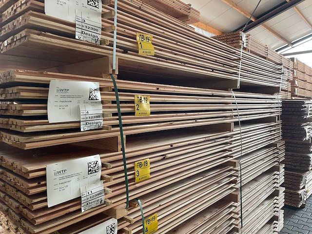 Douglas design- triple- deens profiel 3000x142x18mm (80x) - afbeelding 4 van  4