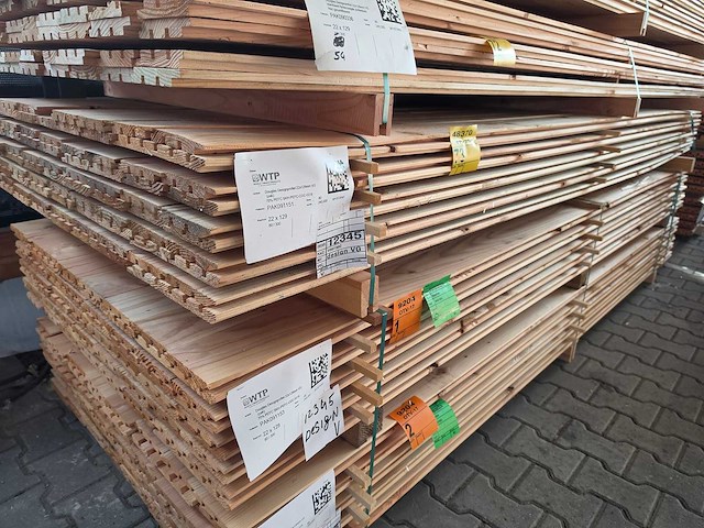 Douglas design- triple- deens profiel 3000x142x18mm (80x) - afbeelding 4 van  4