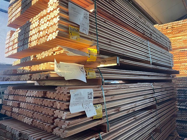 Douglas design- triple- deens profiel 3000x142x22mm (30x) - afbeelding 4 van  4