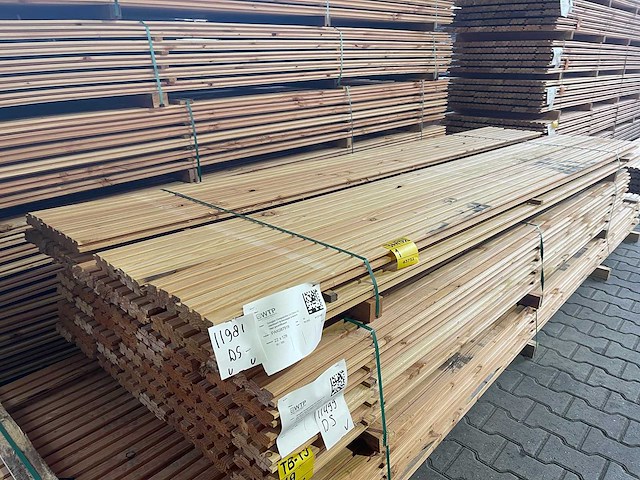 Douglas design- triple- deens profiel 3000x142x22mm (30x) - afbeelding 4 van  4