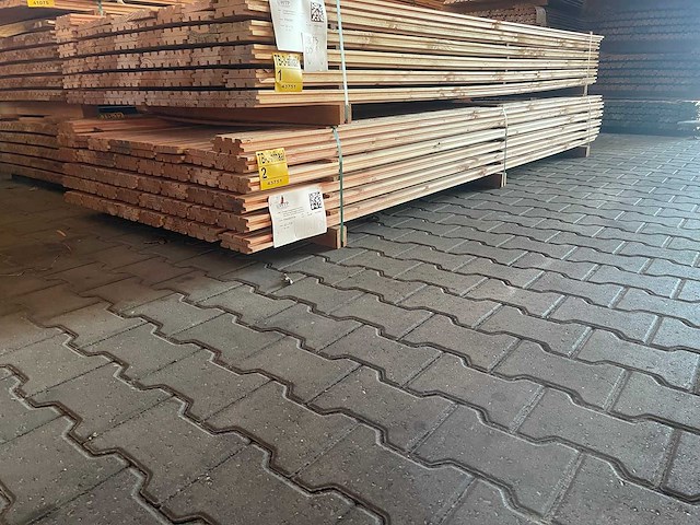 Douglas design- triple- deens profiel 3000x142x22mm (84x) - afbeelding 4 van  4