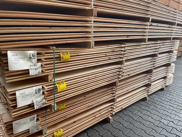 Douglas design- triple- deens profiel 4000x142x18mm (80x) - afbeelding 4 van  4