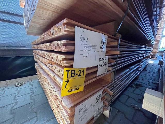 Douglas design- triple- deens profiel 4000x142x18mm (80x) - afbeelding 4 van  4