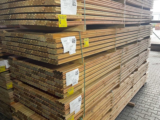 Douglas design- triple- deens profiel, 4000x142x22mm (84x) - afbeelding 4 van  4