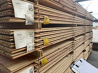 Douglas design- triple- deens profiel 5000x142x18mm (80x) - afbeelding 4 van  4