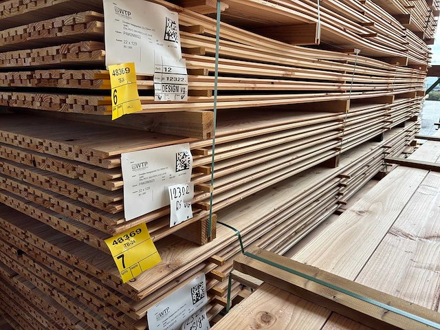 Douglas design- triple- deens profiel 5000x142x18mm (80x) - afbeelding 4 van  4