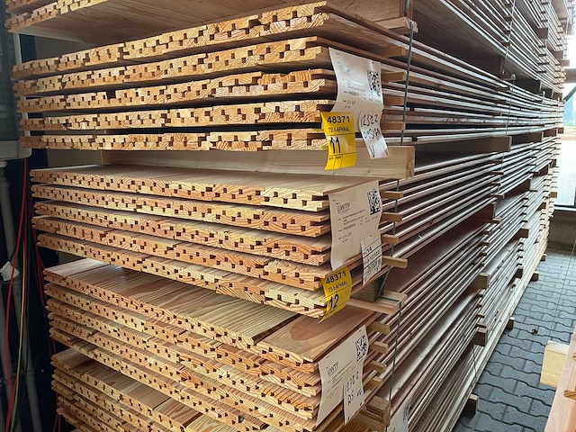 Douglas design- triple- deens profiel 5000x142x18mm (80x) - afbeelding 3 van  3