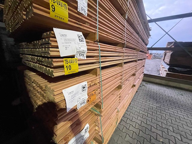 Douglas design- triple- deens profiel 5000x142x22mm (67x) - afbeelding 4 van  4