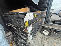 Douglas design- triple- deens profiel zwart gecoat 5000x142x22mm (75x) - afbeelding 2 van  3