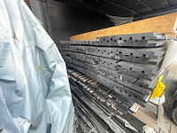 Douglas design- triple- deens profiel zwart gecoat 5000x142x22mm (75x) - afbeelding 3 van  3