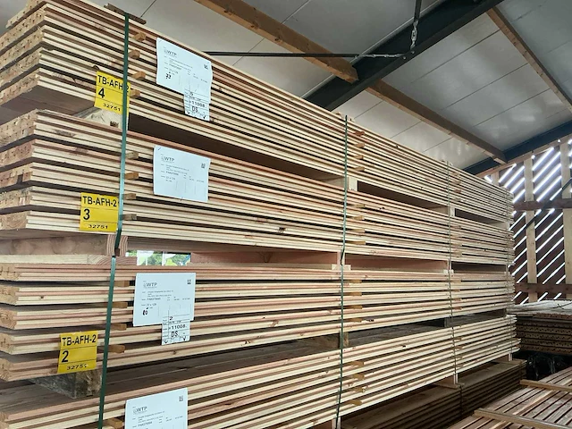 Douglas design- tripple- deens profiel, 4000x142x22mm (84x) - afbeelding 4 van  4