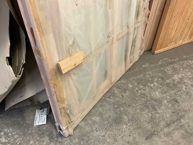 Douglas dubbel raam met glas 1120x1220 mm - afbeelding 3 van  4