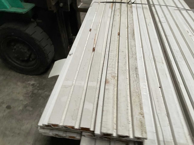 Douglas dubbel rhombusprofiel wit 300x14,5x2,1 cm (23x) - afbeelding 13 van  14