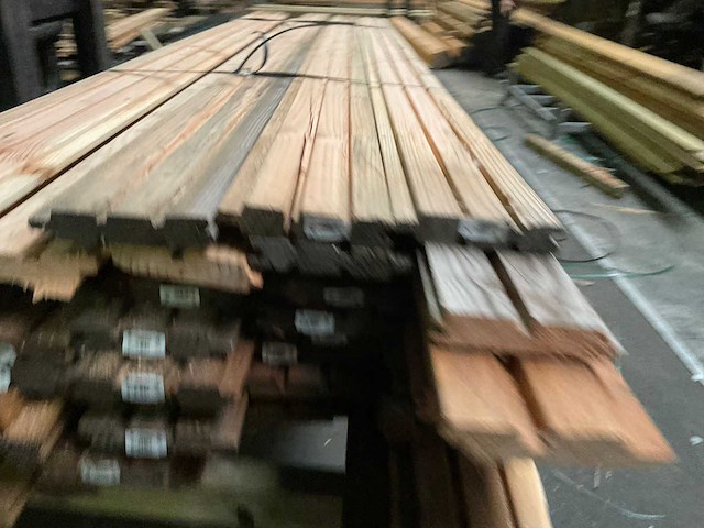 Douglas dubbel rhombusprofielplank 300x14,5x2,8 cm (50x) - afbeelding 5 van  15