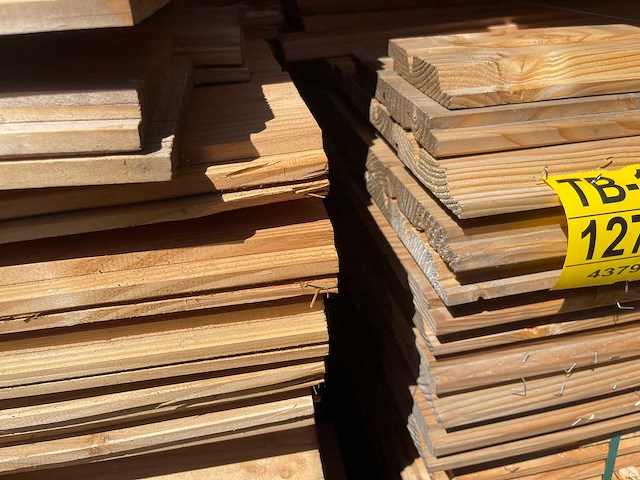Douglas dubbele rhombus 5000x137x25mm (81x) - afbeelding 3 van  3
