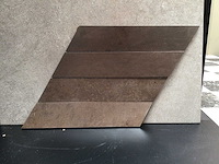 Douglas en jones metal corten mat vloertegel 29x34 cm 16,57 m² - afbeelding 3 van  6