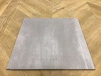 Douglas en jones metal zinc mat vloertegel 60x60 cm 5,4 m² - afbeelding 2 van  6