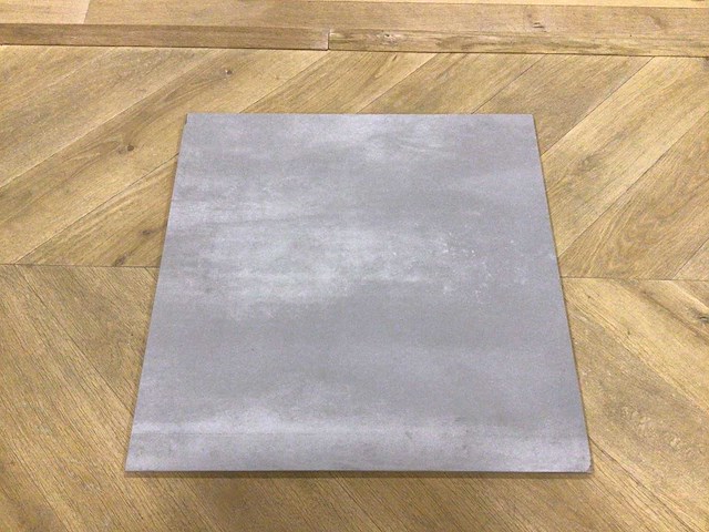 Douglas en jones metal zinc mat vloertegel 60x60 cm 5,4 m² - afbeelding 4 van  6