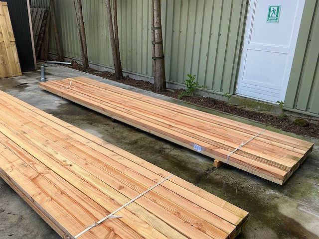 Douglas fijn bezaagd 100x50x5000 mm (22x) - afbeelding 1 van  6