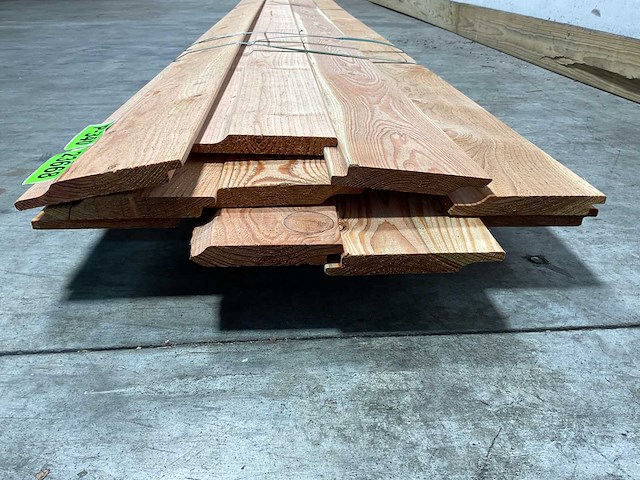 Douglas fijnbezaagd halfhouts rabat - 400x14,5x1,8 cm (10x) - afbeelding 4 van  6