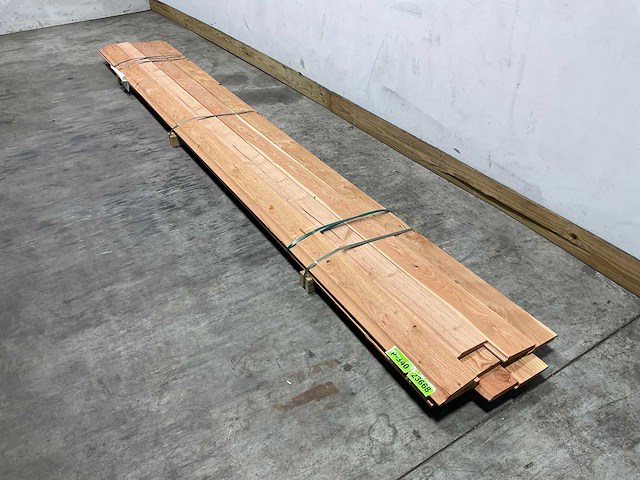 Douglas fijnbezaagd halfhouts rabat - 400x14,5x1,8 cm (10x) - afbeelding 1 van  5