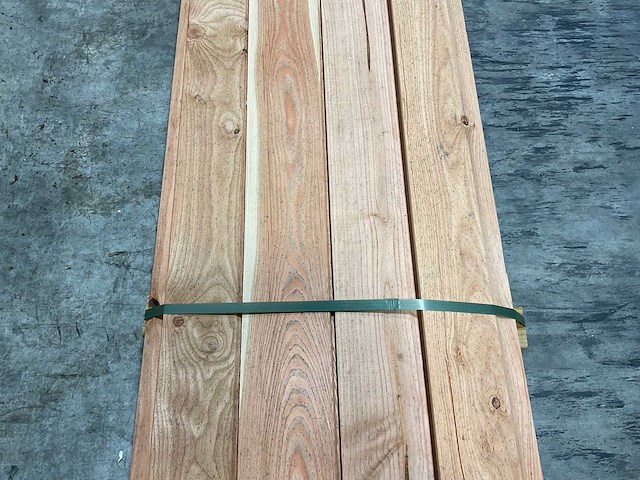 Douglas fijnbezaagd halfhouts rabat - 400x14,5x1,8 cm (10x) - afbeelding 2 van  5