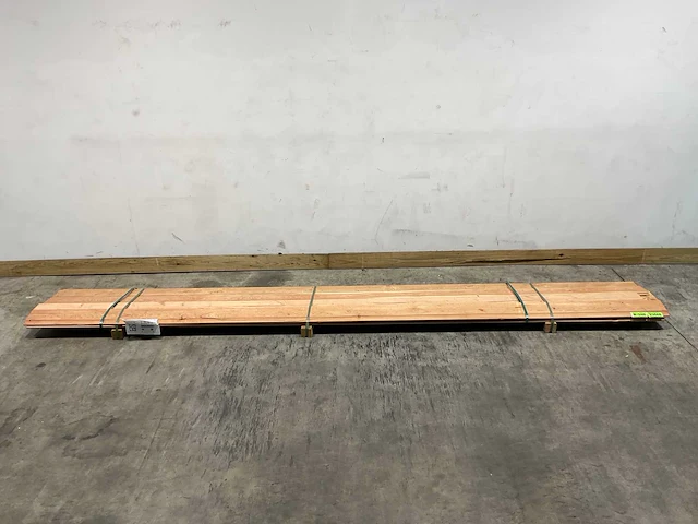 Douglas fijnbezaagd halfhouts rabat - 400x14,5x1,8 cm (10x) - afbeelding 2 van  8