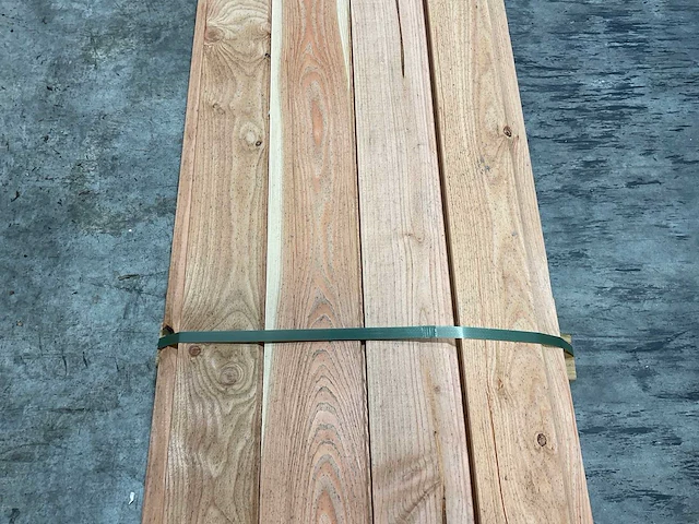Douglas fijnbezaagd halfhouts rabat - 400x14,5x1,8 cm (10x) - afbeelding 3 van  8