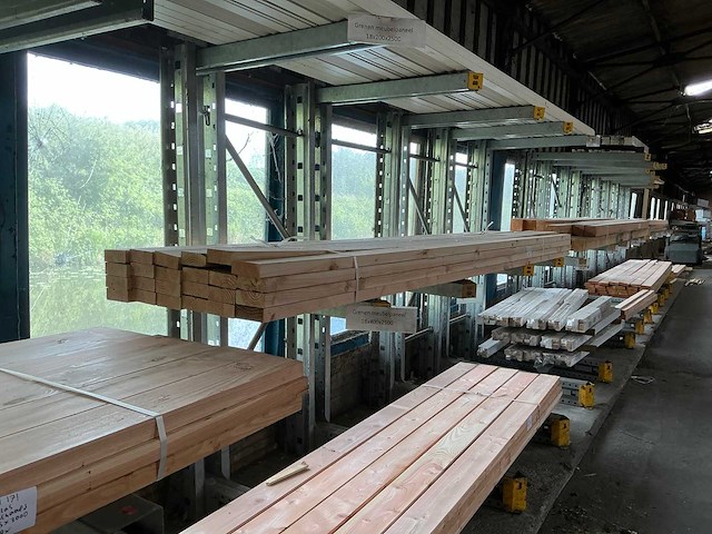 Douglas geschaafd 44x120x4000 mm (24x) - afbeelding 3 van  8