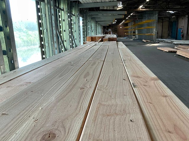 Douglas geschaafd 44x120x4000 mm (24x) - afbeelding 7 van  8