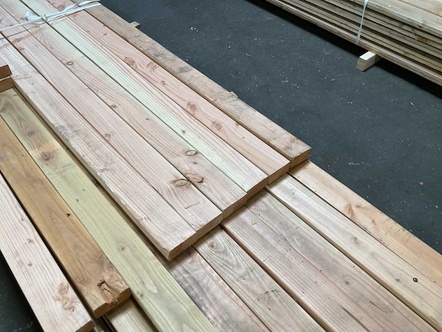 Douglas geschaafd 44x94x5000 mm (37x) - afbeelding 4 van  5
