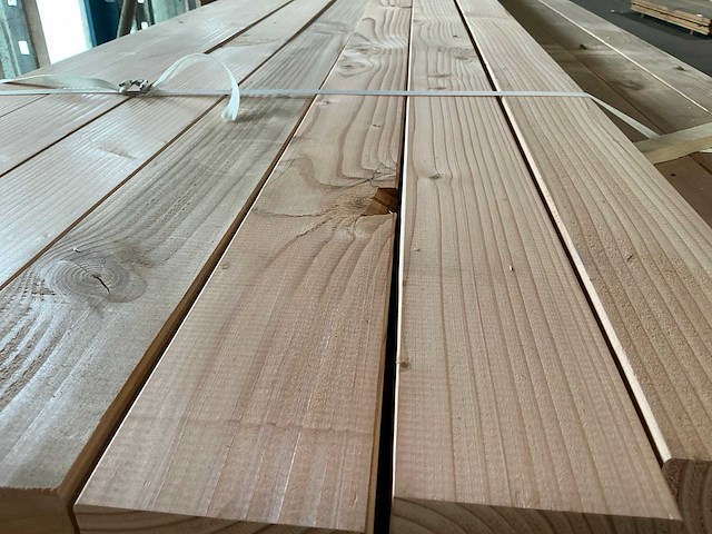 Douglas geschaafd 44x95x3000 mm (47x) - afbeelding 6 van  8